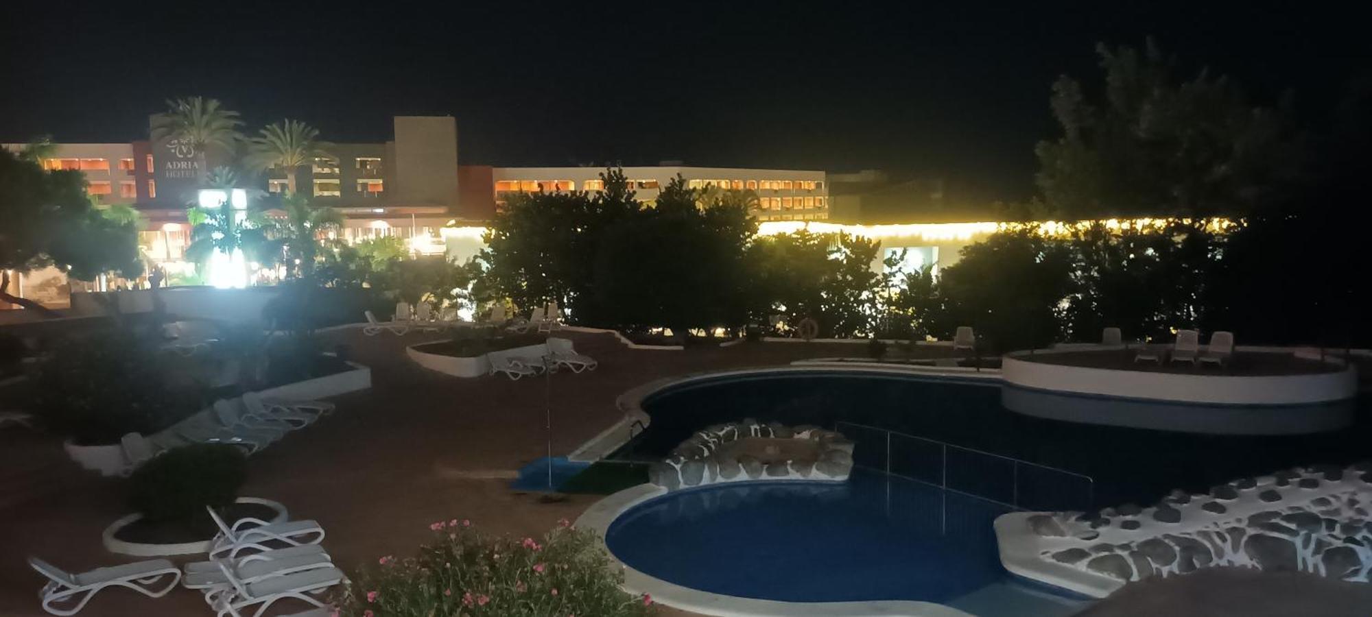 Cosy Studio On Rooftop Playa Paraiso Екстер'єр фото